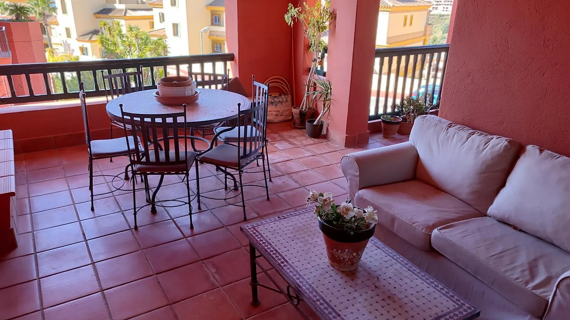 Daire Calahonda Apartamento 2 Dormitorios Mijas